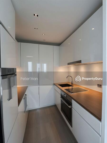 Condominium for Sale: Macpherson, D13, 367794