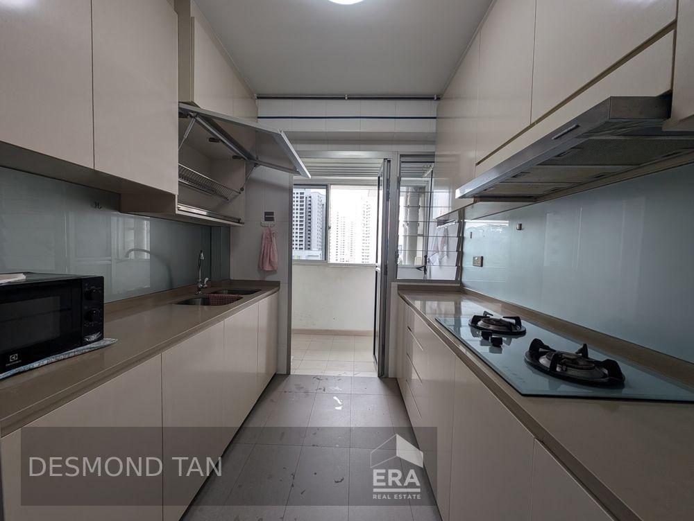 Prop-GPT: HDB - 3 room: D04 Telok Blangah 105a Depot Road