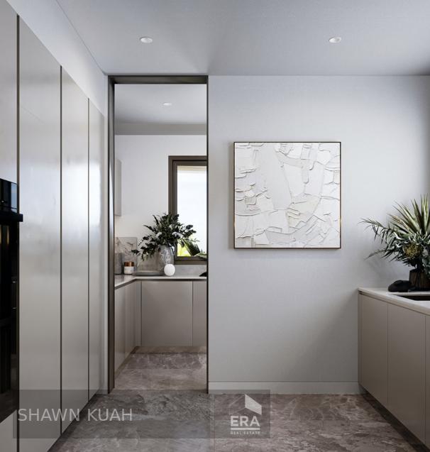 Freehold Brand New. Prestigious Location. Luxurious Condo in Orchard