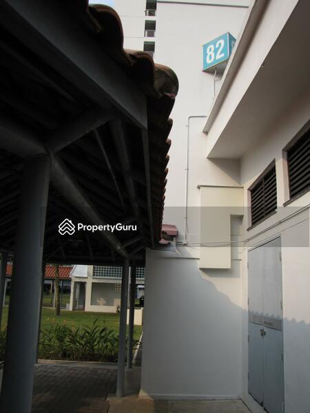 82 Commonwealth Close