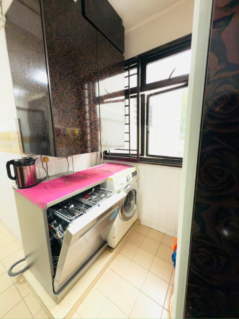 HDB Apartment for Sale: Marine Parade, D15, 440002