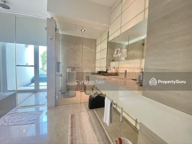 Condominium for Sale: D09, 239101