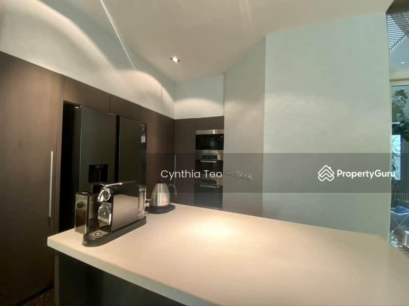 Condominium for Sale: D09, 239101