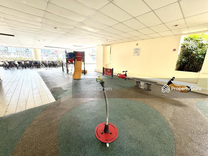 Riverwalk Apartments