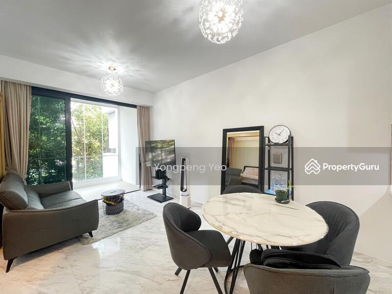 Prop-GPT: Apartment: D09 Cairnhill WaterScape @ Cavenagh