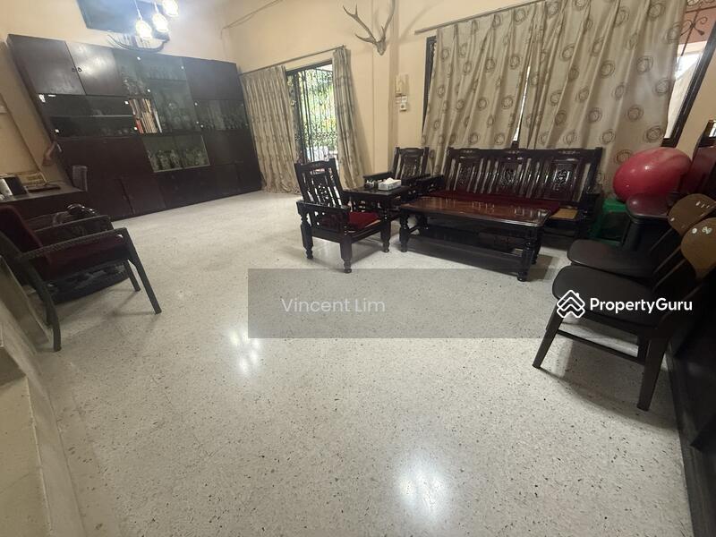 Prop-GPT: Semi-Detached: D20  Happy Estate