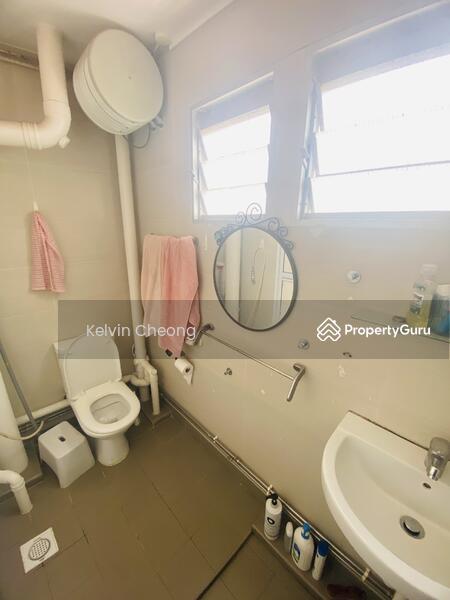 619 Hougang Avenue 8