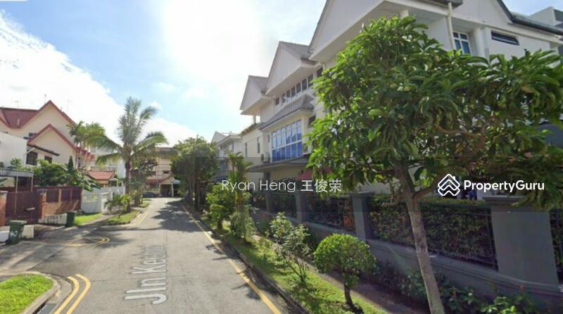 Prop-GPT: Terrace: D14  Open House! Priced to Sell! Rare 3.5-Sty Terrace - Close to MRT & Amenities
