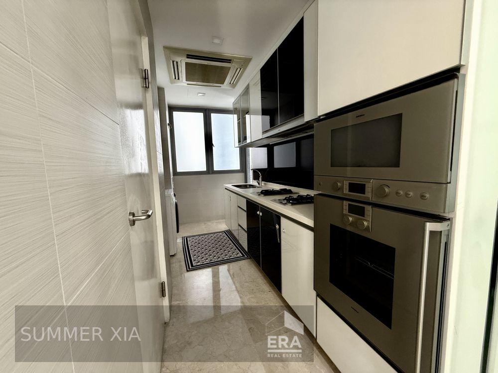 Rare Cheap Freehold 3 Bedroom in Orchard!