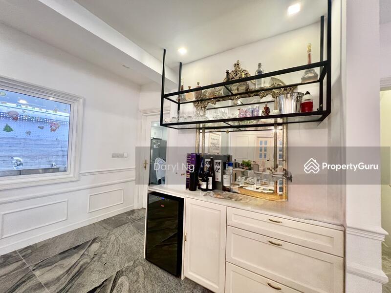 Happy Ave Estate Macpherson