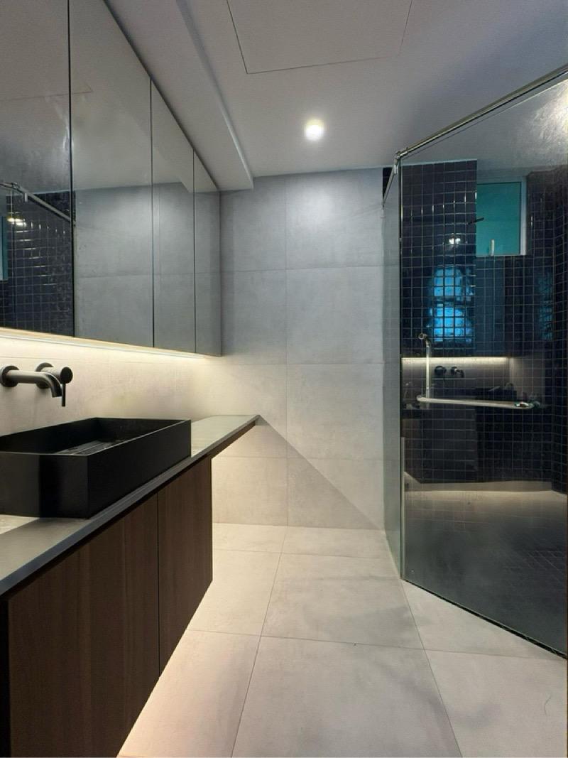 Mackenzie Regency Condominium For Sale, $1,900,000, 2 Bed 2 Bath 1,087 sqft $1,748.00 psf