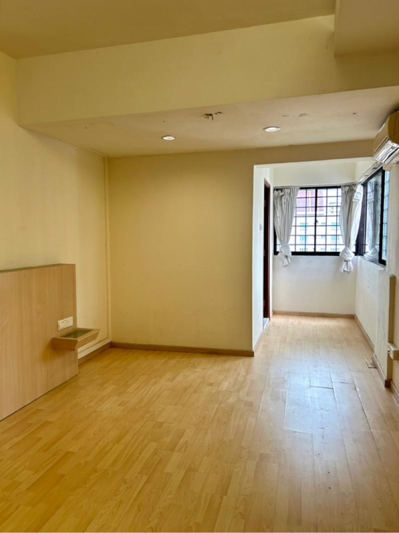 Condominium for Sale: D09, 238143