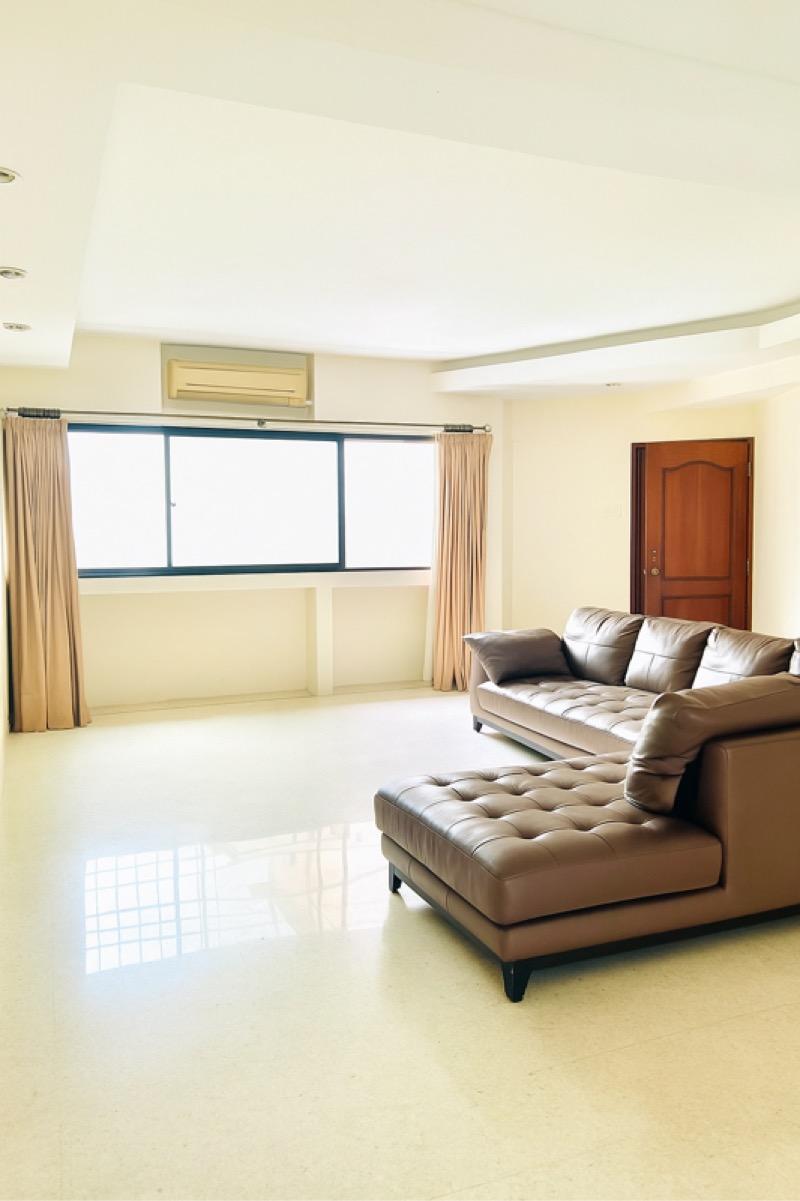 Condominium for Sale: D09, 238143