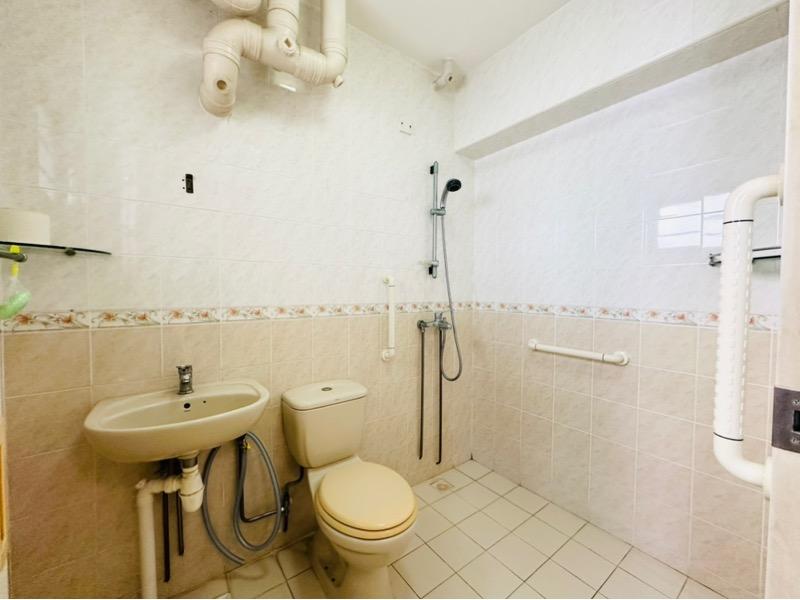 HDB Apartment for Sale: D02, 080013