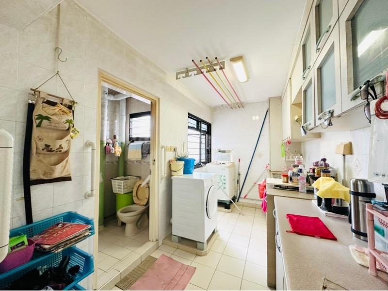 HDB Apartment for Sale: D02, 080013