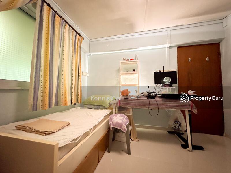 HDB Flat for Sale: D14, 390054