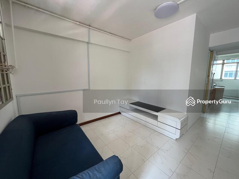 Prop-GPT: HDB Flat: D13  70 Circuit Road
