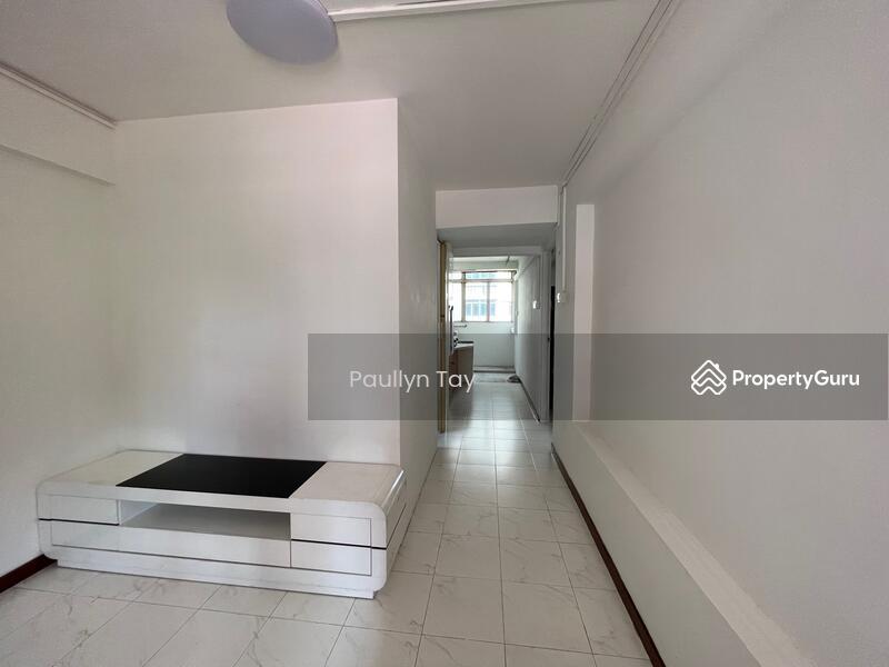 HDB Flat for Sale: D13, 370070