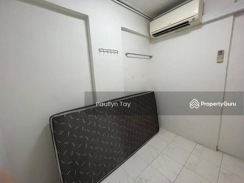 HDB Flat for Sale: D13, 370070