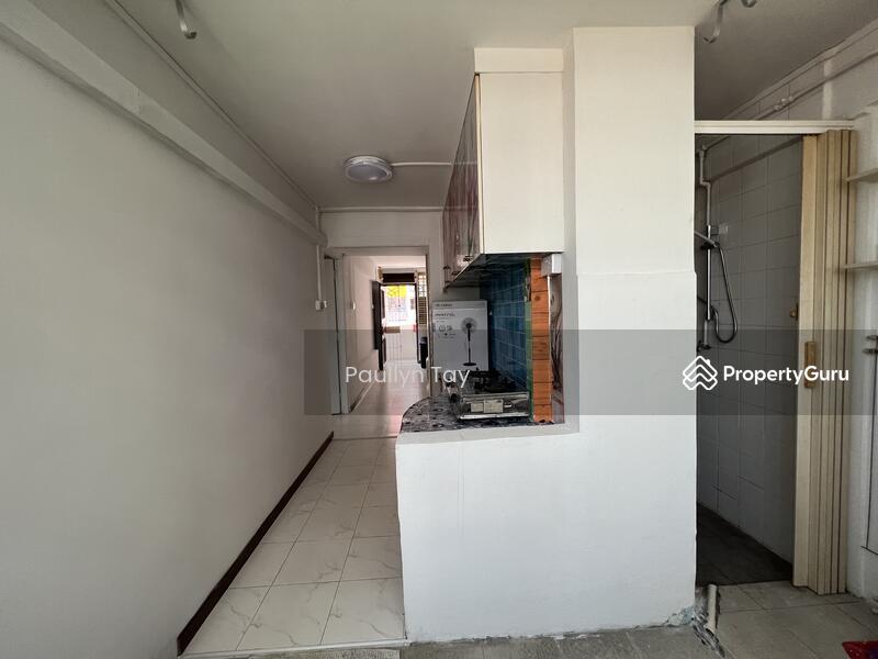 HDB Flat for Sale: D13, 370070