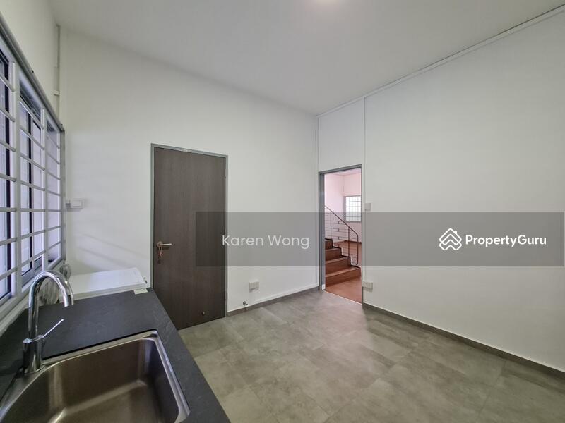 Terrace for Sale: D21, 596406