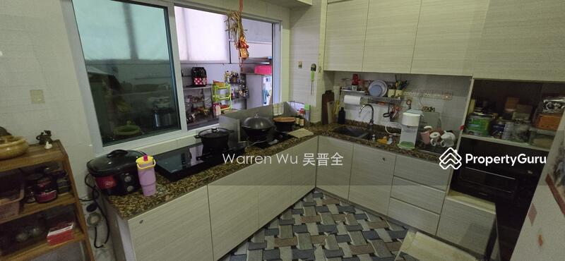 Semi-Detached for Sale: D27, 757000