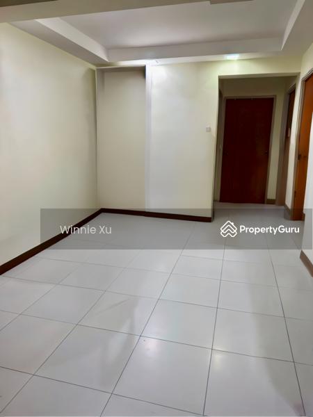 HDB Flat for Sale: Yishun, D27, 760457