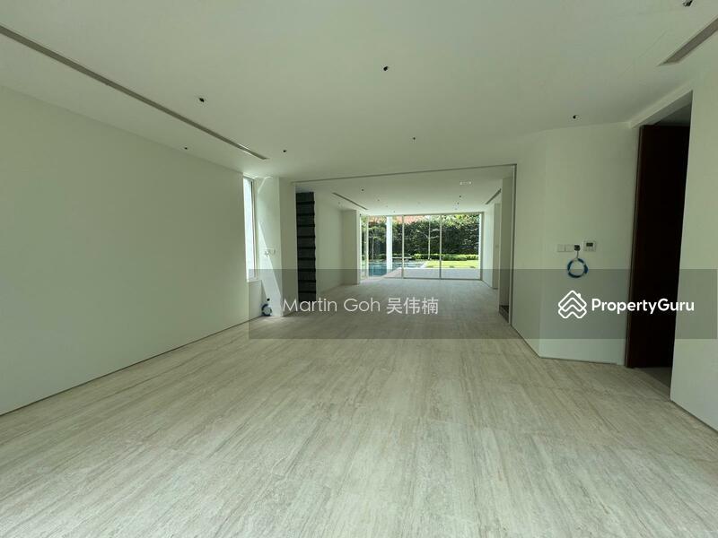 Bungalow - Good Class for Sale: Holland, D10, 278995
