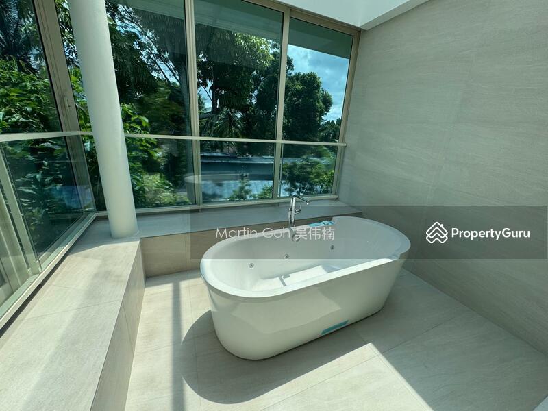 Bungalow - Good Class for Sale: Holland, D10, 278995