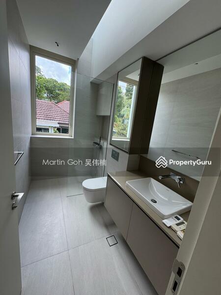 Bungalow - Good Class for Sale: Holland, D10, 278995