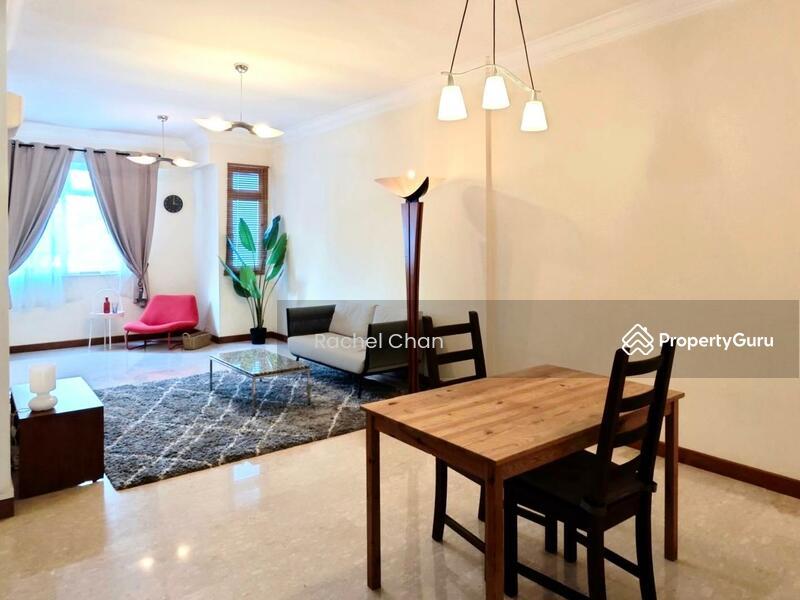 Prop-GPT: Condominium: D09  La Crystal