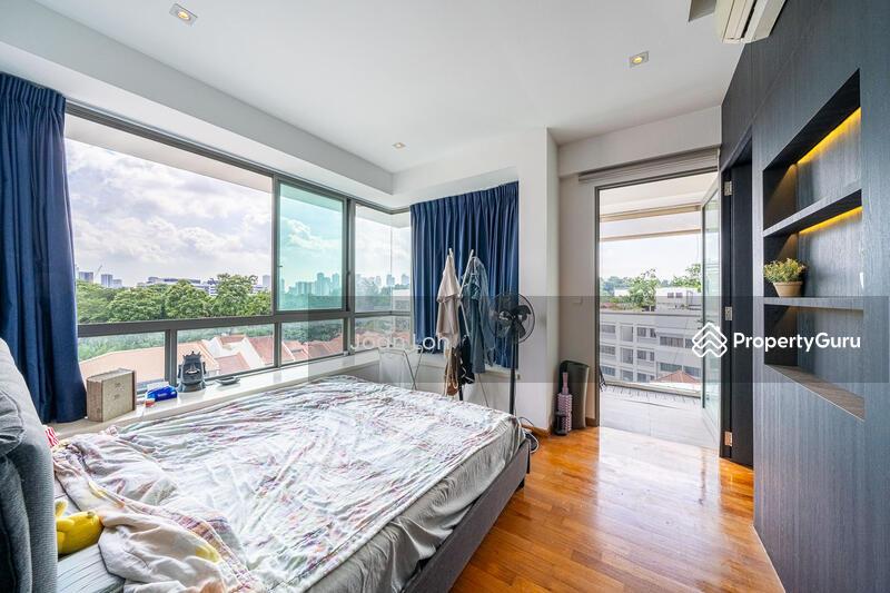 Condominium for Sale: Cairnhill, D09, 228600