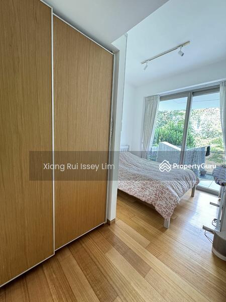Condominium for Sale: D04, 098449