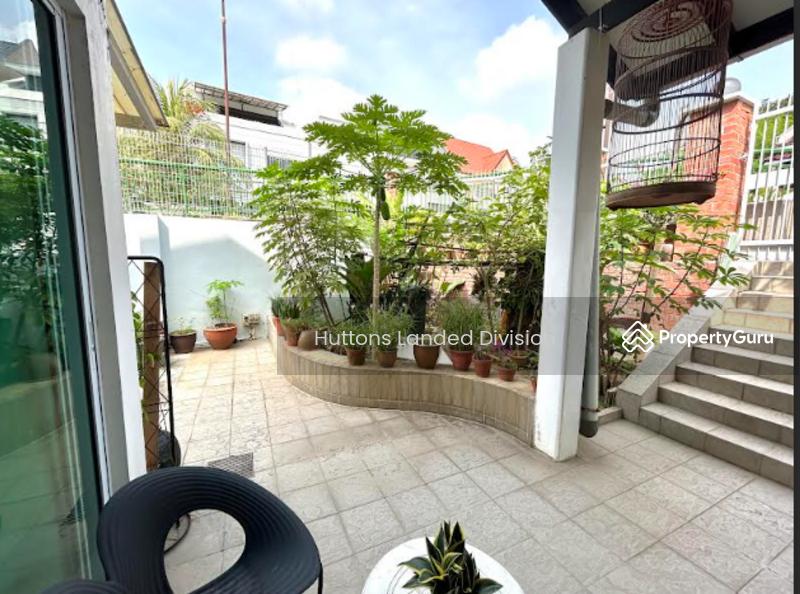 Rare good size Corner Terrace near Siglap Road for A&A or Rebuild into 2.5 storey with Basement