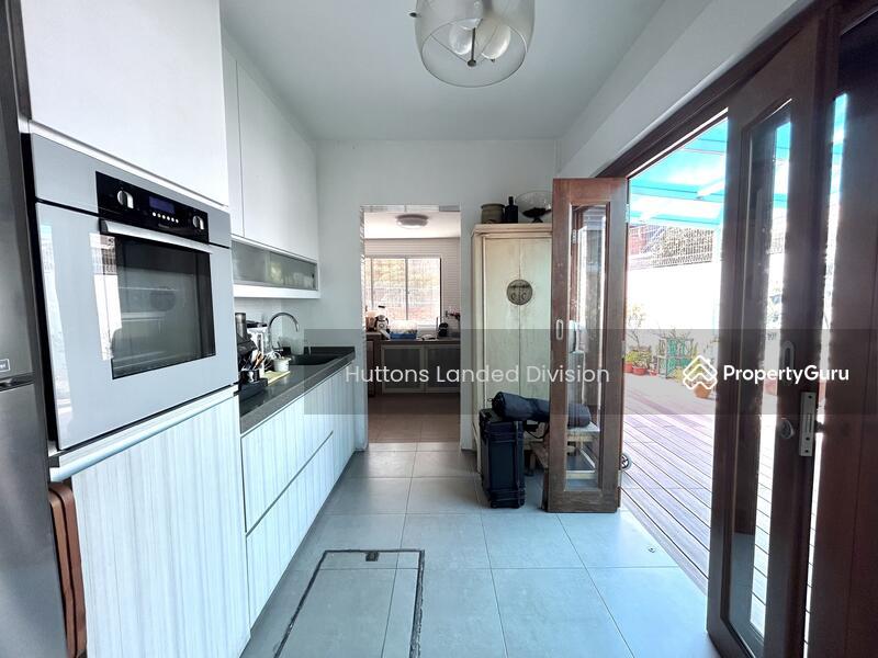 Rare good size Corner Terrace near Siglap Road for A&A or Rebuild into 2.5 storey with Basement