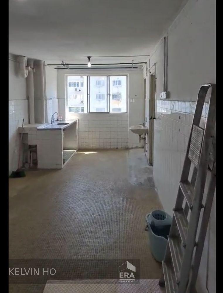 HDB - 3 room for Sale: Bedok South Road, Bedok, D16, 460041