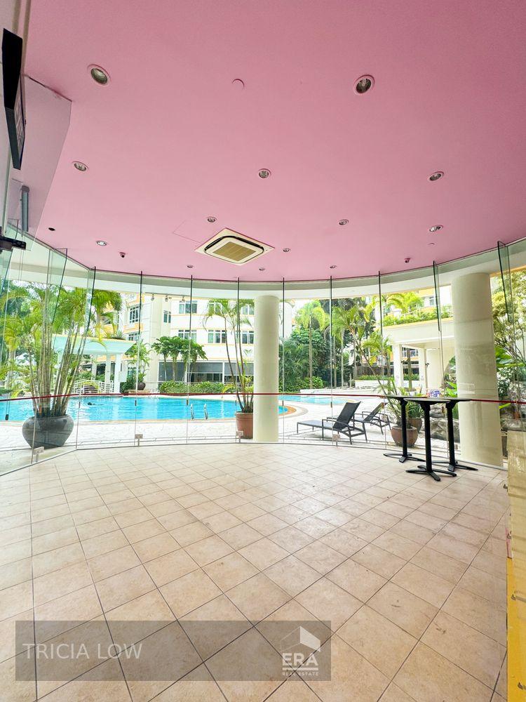 Rare Freehold Condo Shop for Sale and Rent, Ground Floor Gem!