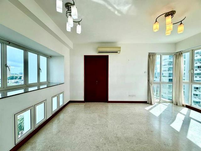 Cote D'Azur Condominium For Sale, $1,700,000, 1 Bed 1 Bath 839 sqft $2,026.00 psf