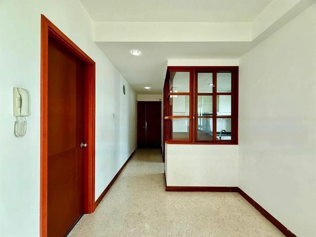 Cote D'Azur Condominium For Sale, $1,700,000, 1 Bed 1 Bath 839 sqft $2,026.00 psf