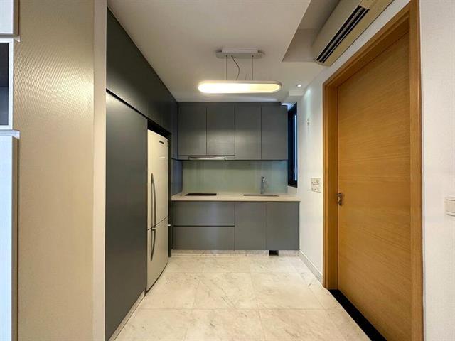 Apartment for Sale: D15, 439871