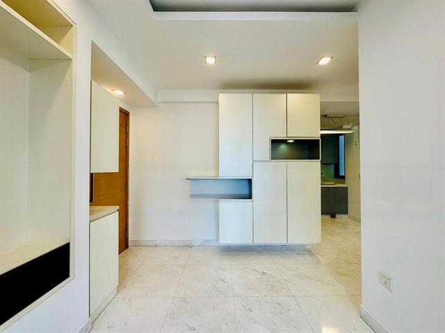Apartment for Sale: D15, 439871