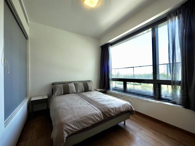 Concourse Skyline Apartment For Sale, $1,620,000, 1 Bed 1 Bath 872 sqft $1,858.00 psf