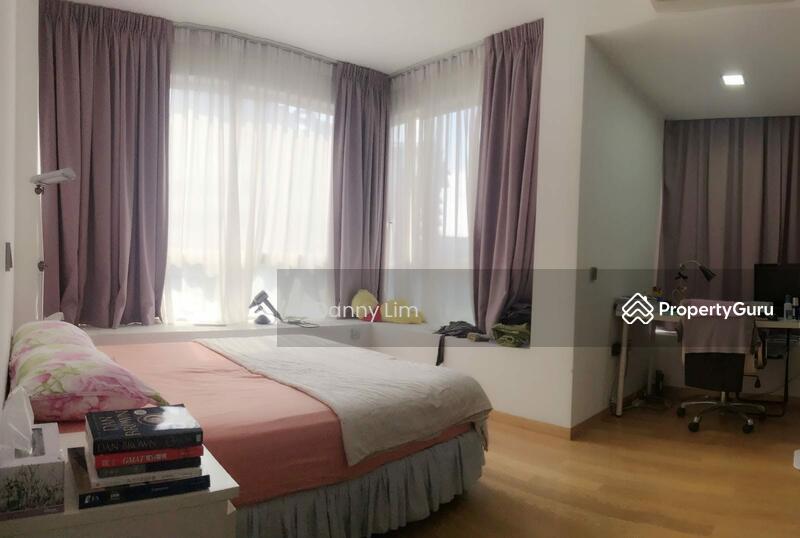 Prop-GPT: Condominium: D09 Cairnhill The Peak @ Cairnhill I