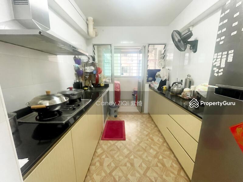 HDB Flat for Sale: Yishun, D27, 761511