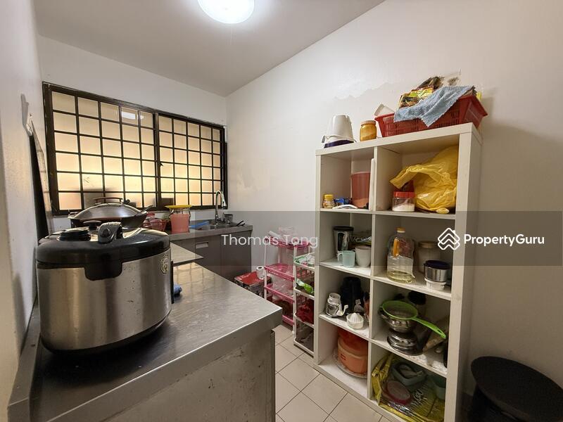 Semi-Detached for Sale: D27, 758615