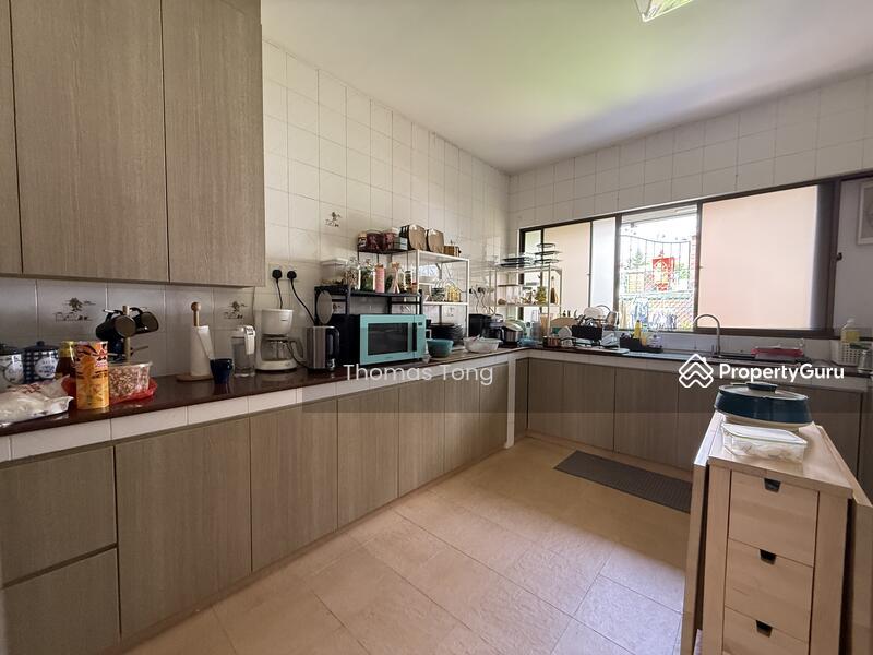 Semi-Detached for Sale: D27, 758615