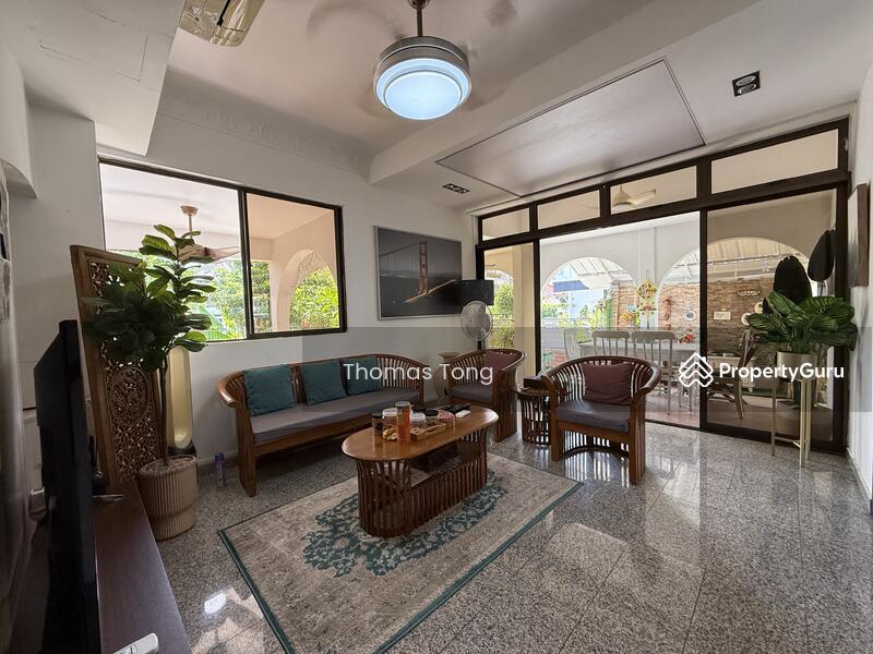Semi-Detached for Sale: D27, 758615