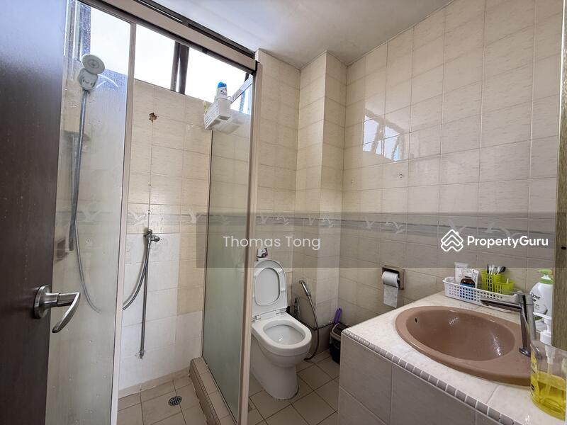 Semi-Detached for Sale: D27, 758615