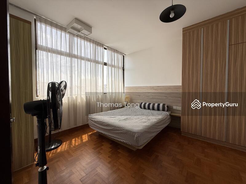 Semi-Detached for Sale: D27, 758615
