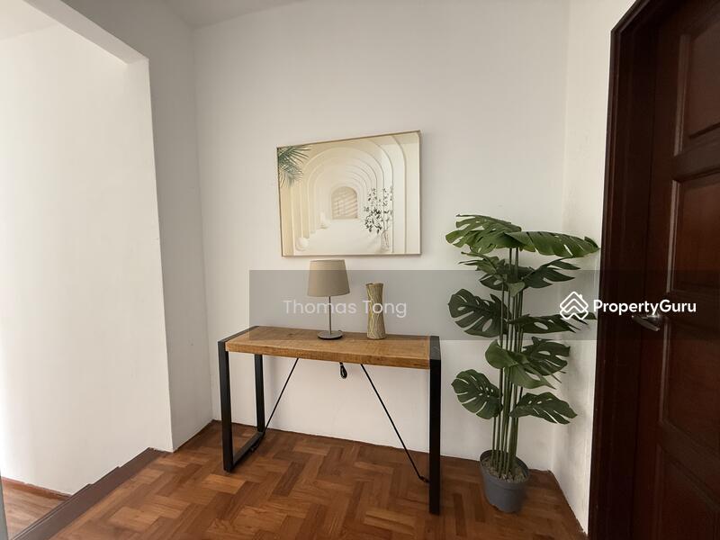 Semi-Detached for Sale: D27, 758615